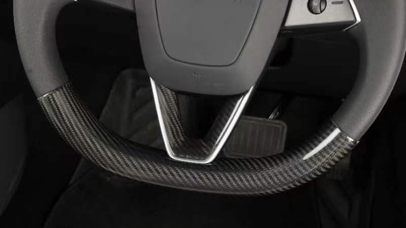 Matt Dry Carbon Fiber Steering Wheel Bottom Cap For Tesla Highland Model 3 2023+